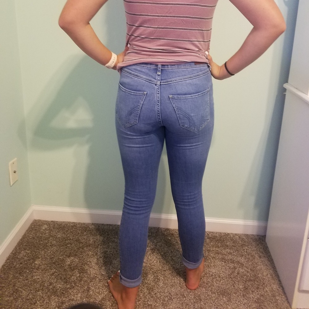 Hollister jeans - Picture 3 of 4